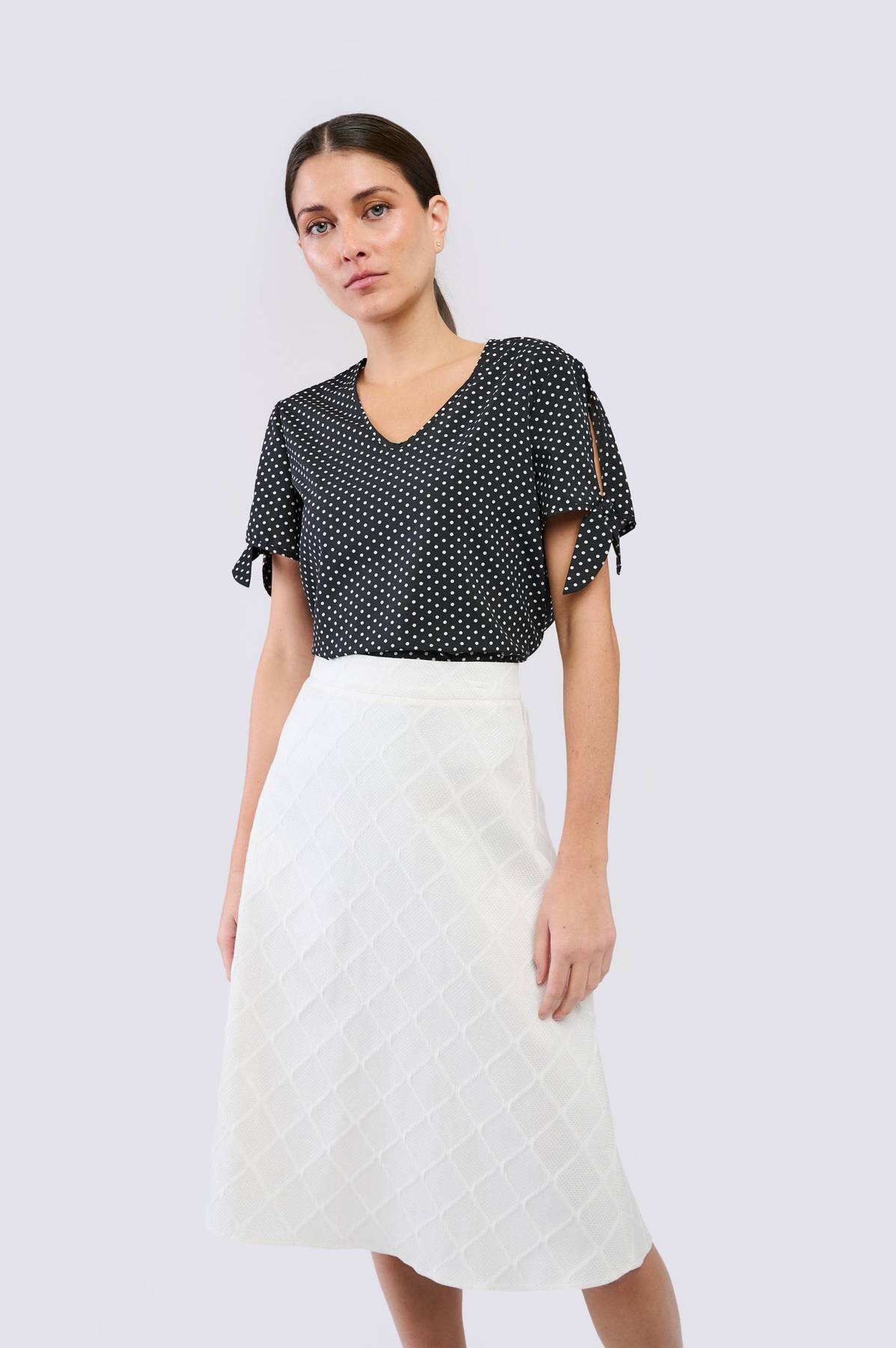 blusas de cuello en v