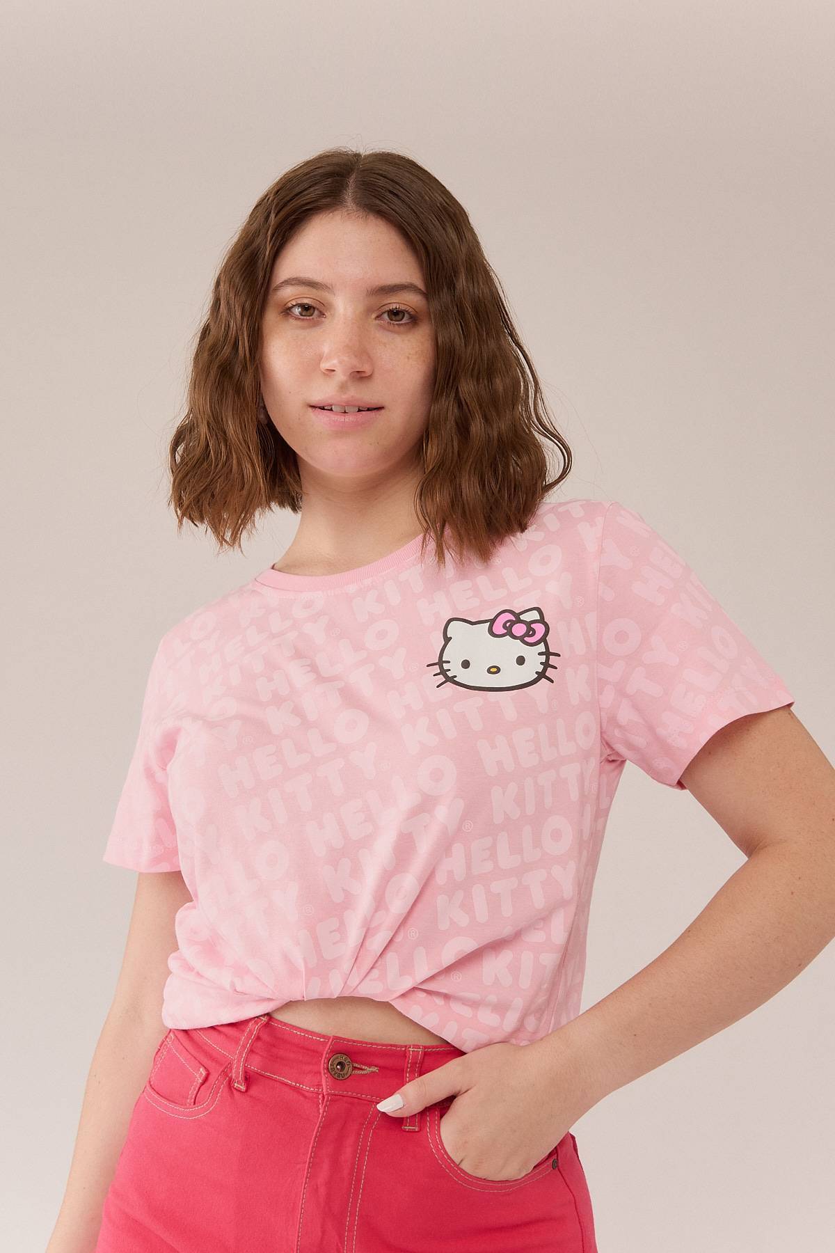 Camiseta Regular Estampada Hello Kitty | De Prati Tienda Online