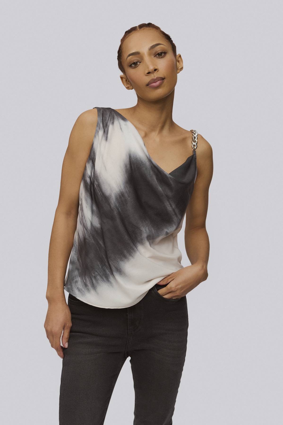 Blusa Asimetrica Tie Dye con Cadena H O De Prati Tienda Online