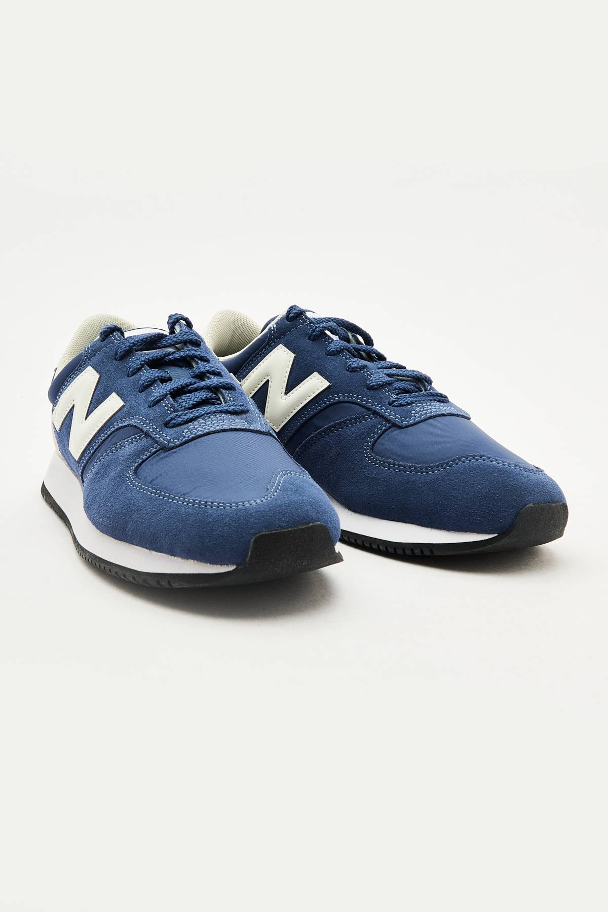 New balance 420 outlet hombre quito