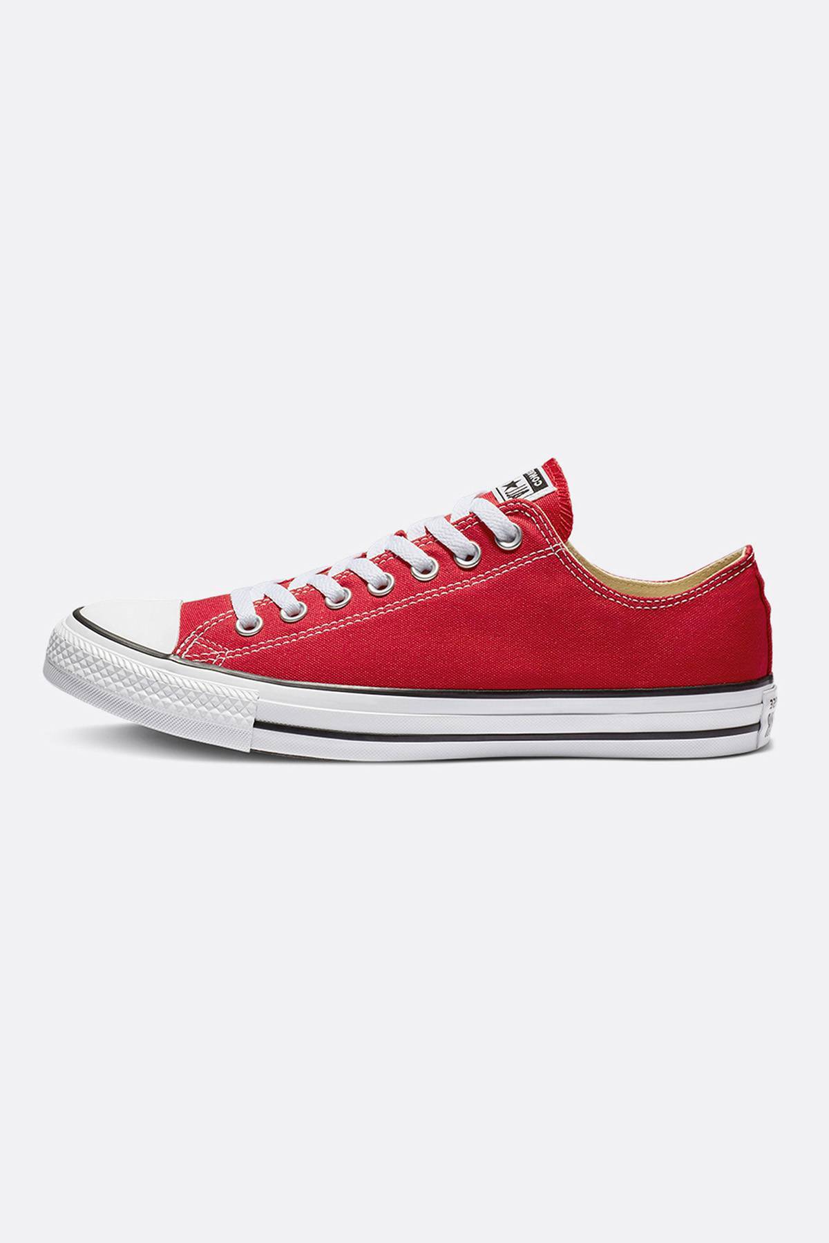 Combinar converse rojos discount hombre