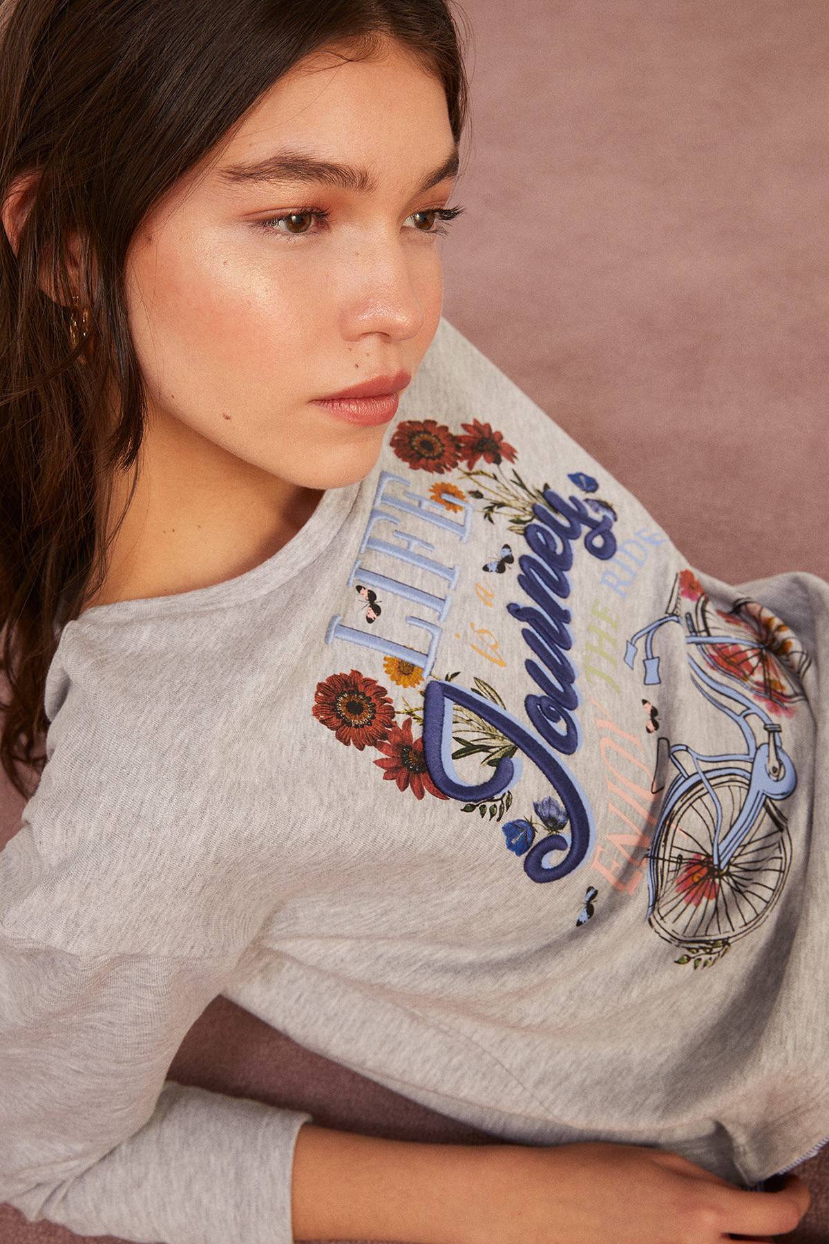 Sudadera Para Mujer SPRINGFIELD - Diseño Cupido, Manga Larga, Estilo Urbano