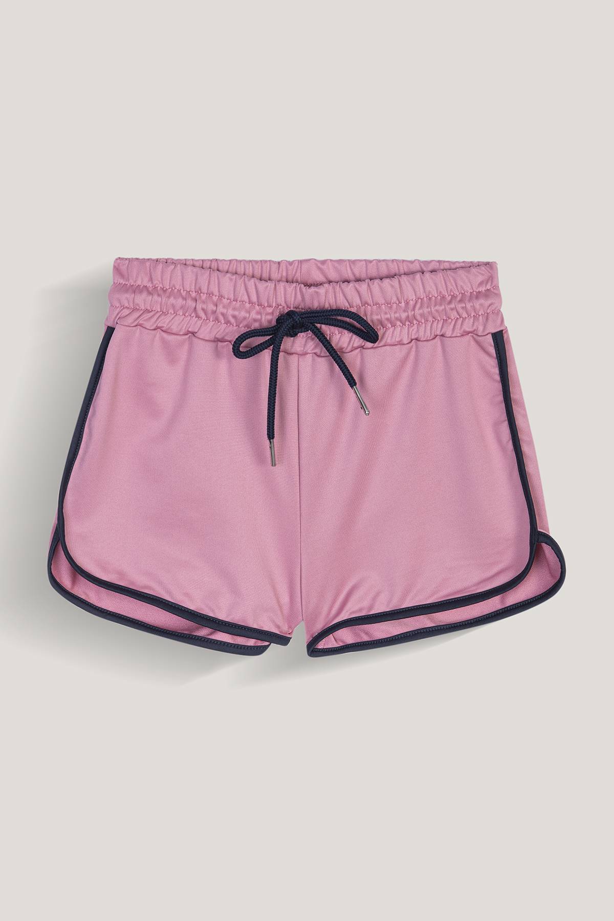 Short deportivos cortos