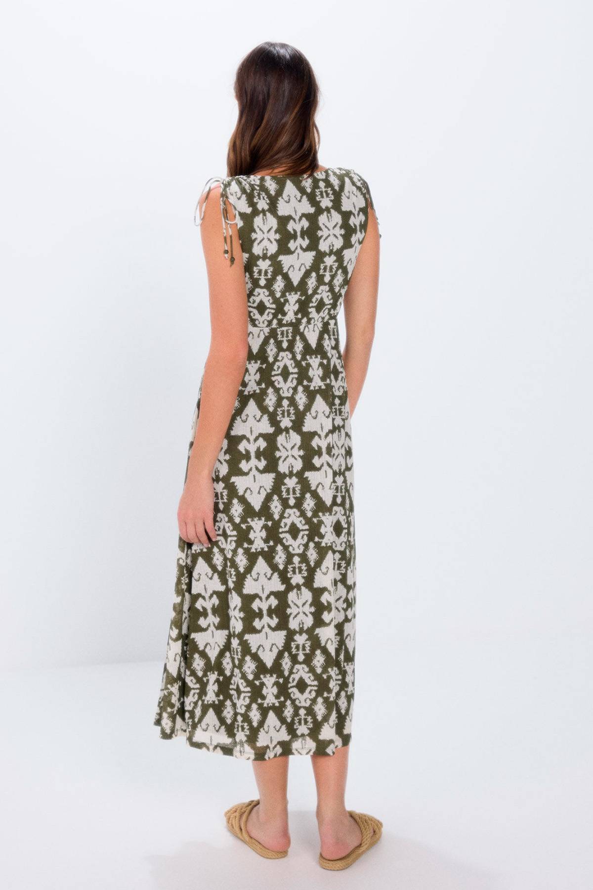 Floral Print Contrast Midi Dress in Black - Originals UK