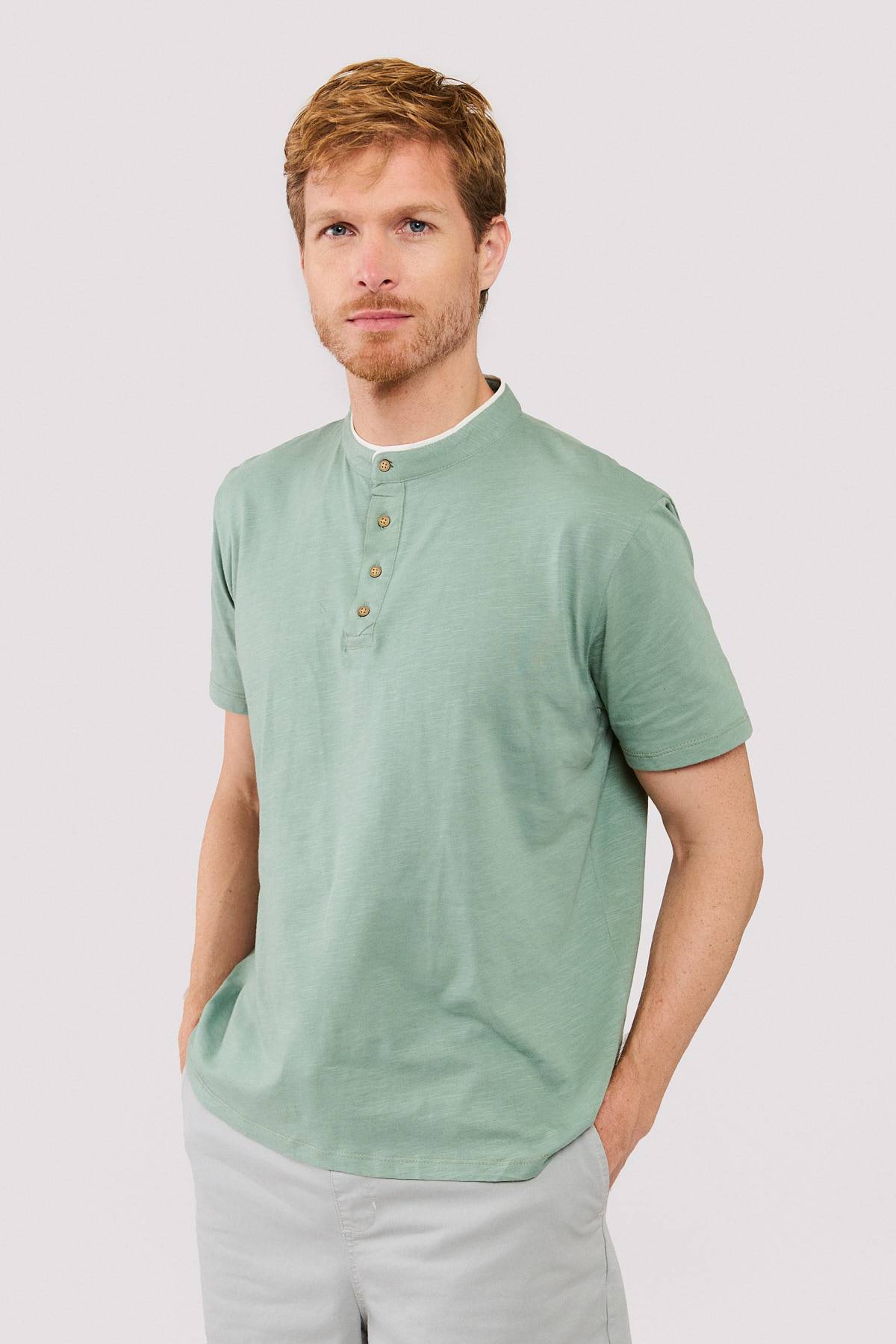 Camisetas discount cuello henley